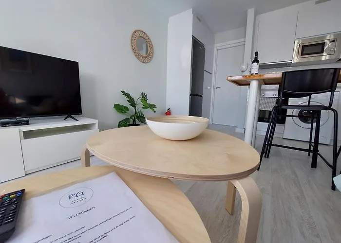 Caleton Lanzarote * プエルト・デル・カルメン